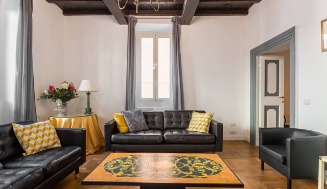 Croce Palace unit 4 - 3 bedrooms - P.zza di Spagna
