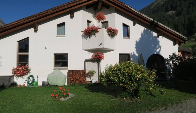 Culögnas 19 by Interhome in Bever