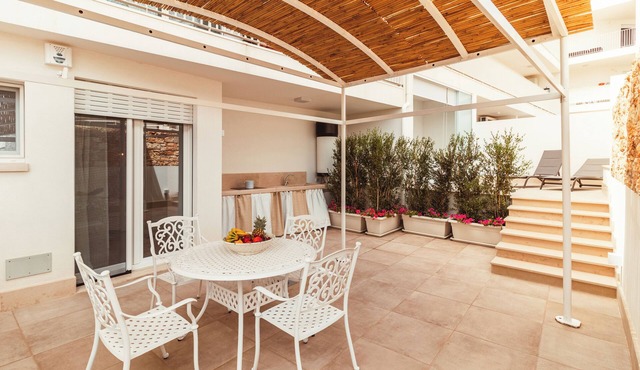 Da Riva Suite&Pool