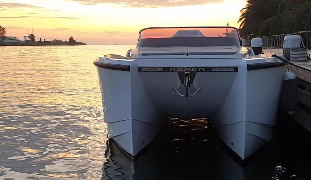 Diva Catamarano in Feriolo