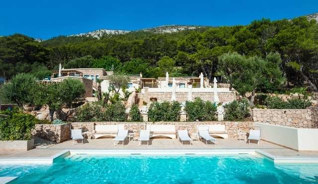 Dolcevita - KlabHouse 11BDRM w/Pool and SPA