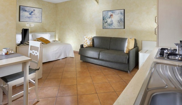 Erica's Farmhouse Apartment, Between Modena and Reggio Emilia