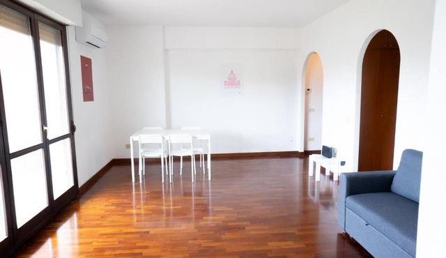 Ermete Eur House
