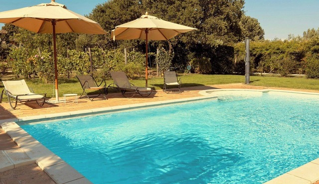Family villa on estate with farm near Sutri