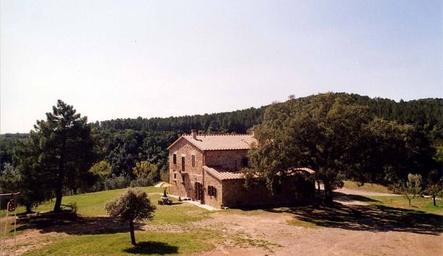 Farmhouse apartment between Siena and the sea relax pool WiFi 2 bedrooms 4-5p
