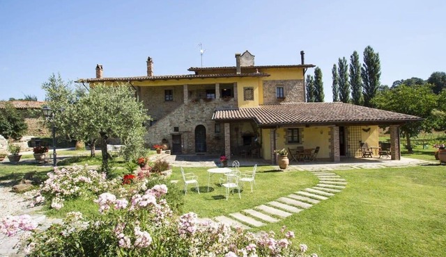 Four Seasons Villa Close to Art Cities of Umbria