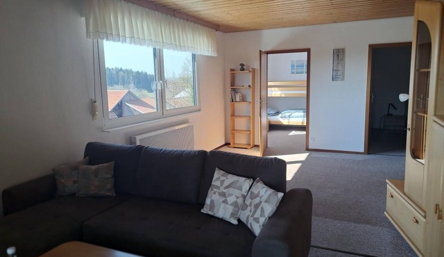 Gemütliche Ferienwohnung in ruhiger Lage mit Terrasse und herrlicher Aussicht in Eppenschlag/ Wolfertschlag