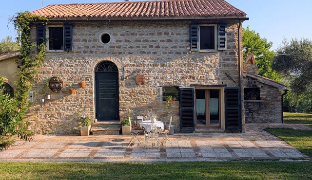 'Giardino Antico' with Shared Garden and Wi-Fi