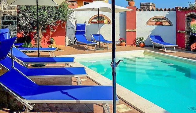 Gorgeous apartment in Santa Venerina with swimming pool