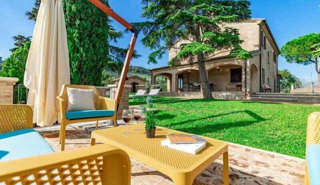Holiday house for 10 persons approx. 400 qm in Novilara, Italian Adriatic Coast (Fano and the surrounding area)