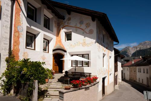 Hotel Chasa Sofia in Scuol