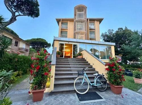 Hotel Florida Tirrenia