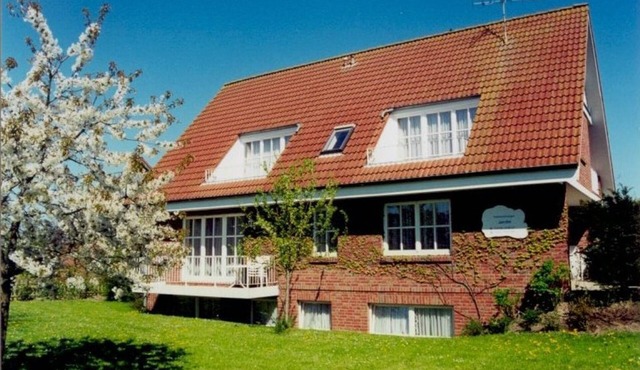 Ideal vacation apartment for 4 people between forest and waves in Kellenhusen