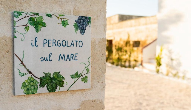 Il pergolato sul mare
