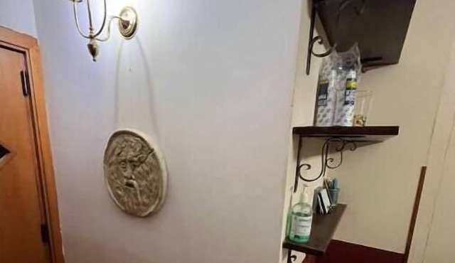 Imperial GuestHouse: TITO