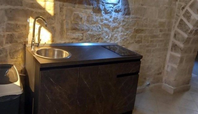In the very center of Bitonto, pets allowed, historic apartment