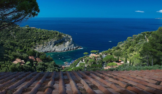 Luxury house with a breath-taking view on Giglio and Giannutri islands