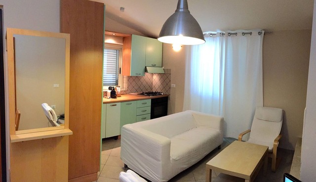 Oasis of peace just steps from the sea, exceptional views, free Wi-Fi, parking