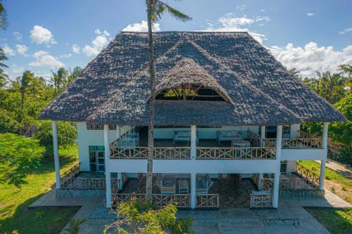 Koy Villa in Tezo