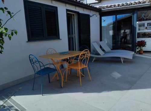 La casa tra le vie