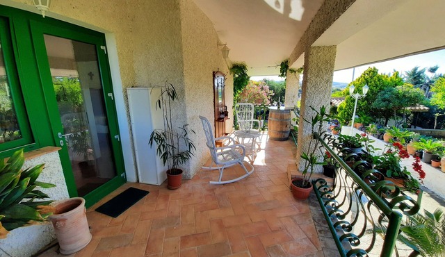 La Lomita Primavera, Relax in the countryside, house surrounded by greenery, 4 km from the sea