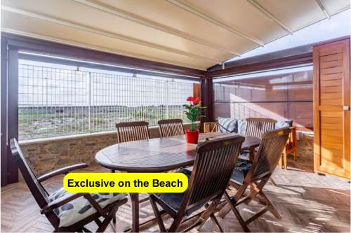 Lighthouse Beach Apartment - Terrace on the Sea