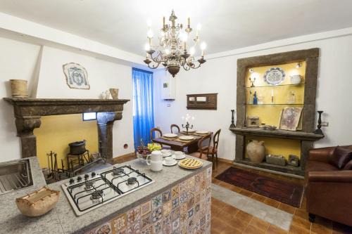 Locazioni Turistiche - Tourist Accomodations - via Schizzaloca 20 - già Residenze Villa Lante
