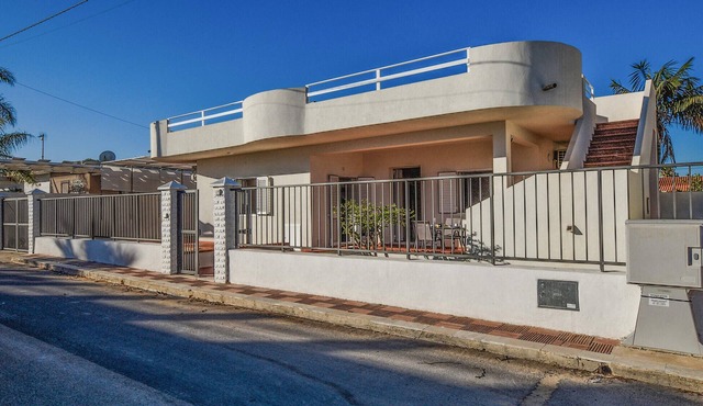 Lovely home in Caucana with WiFi