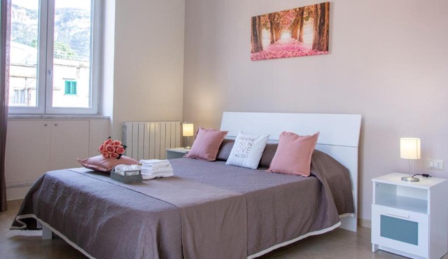 Lucia Apartments