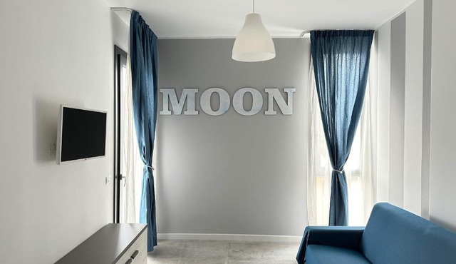 LUX apartments MOON