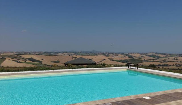 MareHill Apartment with pool