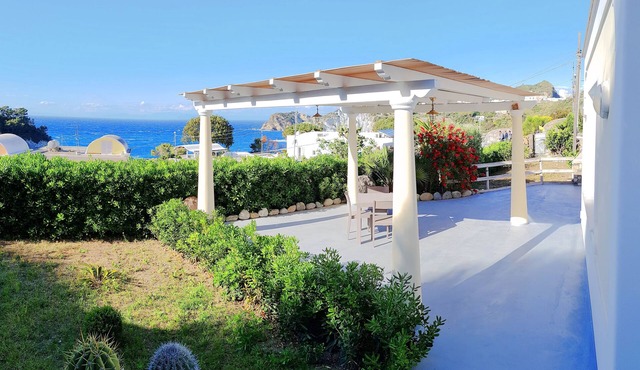 Maridea Ponza - villa Brezza Marina, an oasis of serenity overlooking the sea