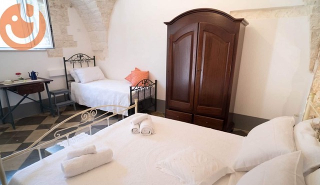 Masseria Fumarola Il Cavaliere II by Typney