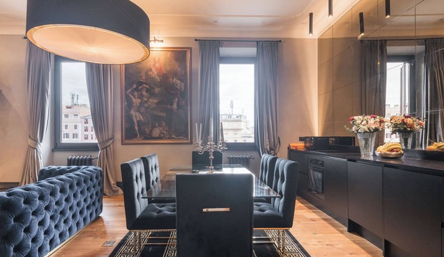 MEGA ROYAL SUITE