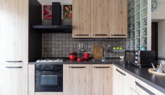MHouse Cinecittà! Spacious and bright apartment 150mt from the metro!