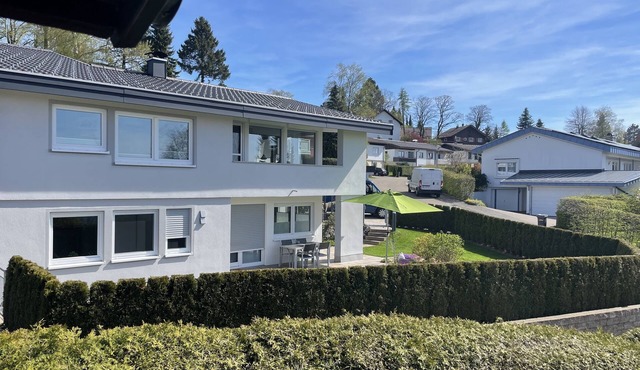 Modern beautiful apartment, with large garden, close to the center and nature in Scheidegg