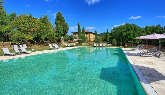 Mulignone 3 - Apartment with pool in Molino D'elsa
