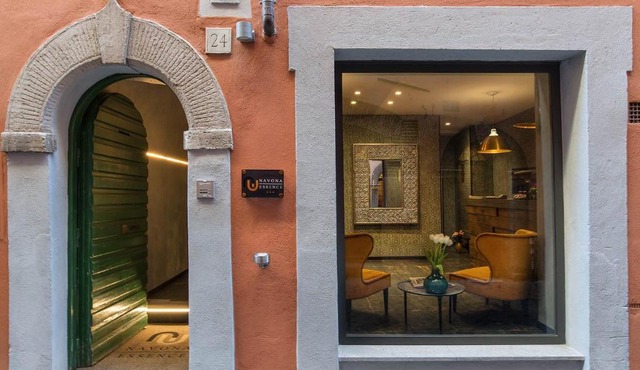 Navona Essence Hotel