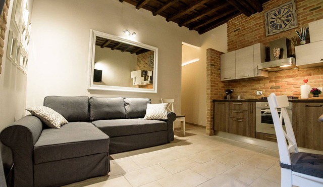 NEW NAVONA ELEGANT APARTMENT