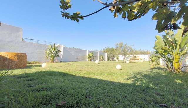 Nice apartment for 5 guests with A/C, balcony and pets allowed