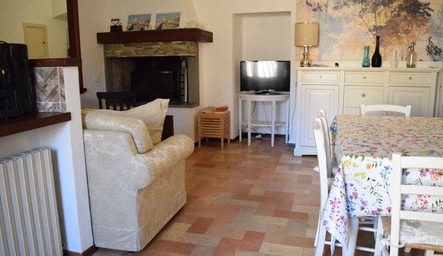 Nice apartment for 7 guests with A/C, WIFI, balcony, pets allowed and panoramic view