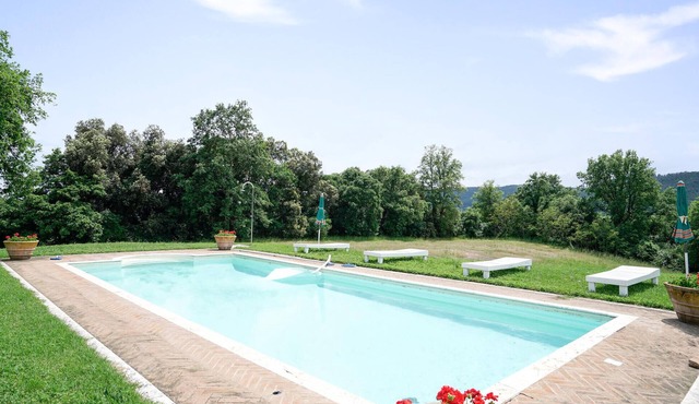Nice home in Manciano