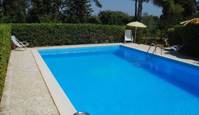 Oasis of Relaxation in Sicily: Villa with Pool and Tennis Court between Sea and Nature