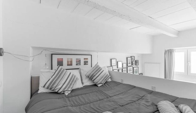 OG6 [Navigli-Duomo] Chic Loft Apartment in Milano
