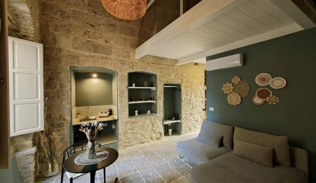 One Bedroom Apartment