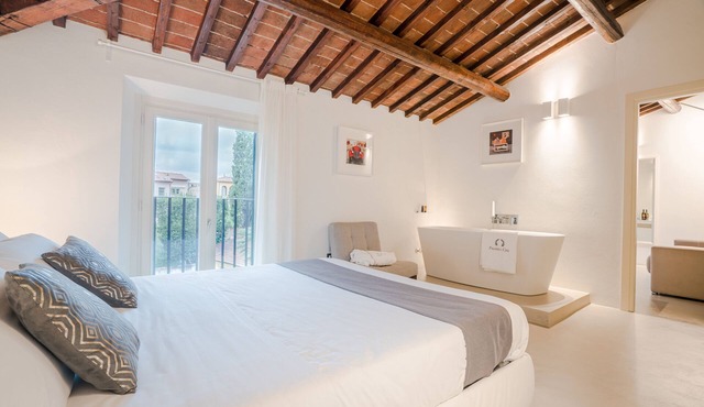 Palazzo Cini Luxury Rooms In Pisa