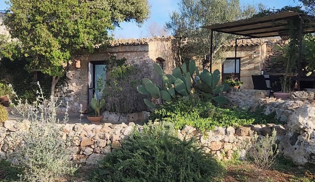 Paradiso Pajare, a traditional Salento trullo designed with modern amenities.
