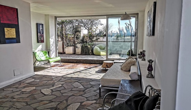 Penthouse in picturesque Fleming where the sky merges with the beauty of Rome.