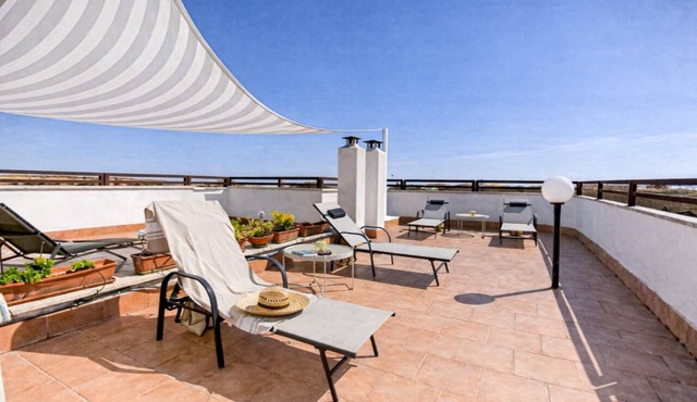 Penthouse in Residential Area Near Trastevere with Terrace and Private Parking