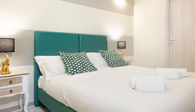 People Guest Rooms